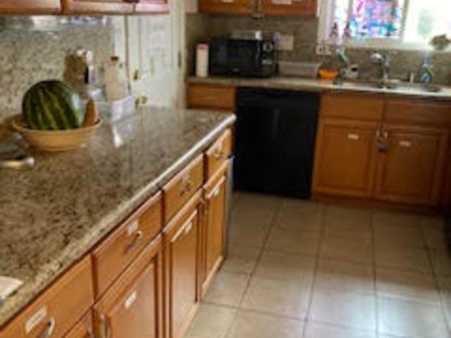 LIFESTYLE BOARD AND CARE - Assisted Living Home photo 4 in CARSON, CA